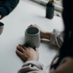 Як відірвати підлітка від Instagram: 8 книг, які читають запоєм