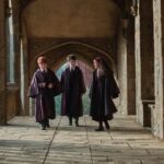 Відкласти смартфон і не вмерти від нудьги. 10 книжок, які сучасні підлітки насправді читають